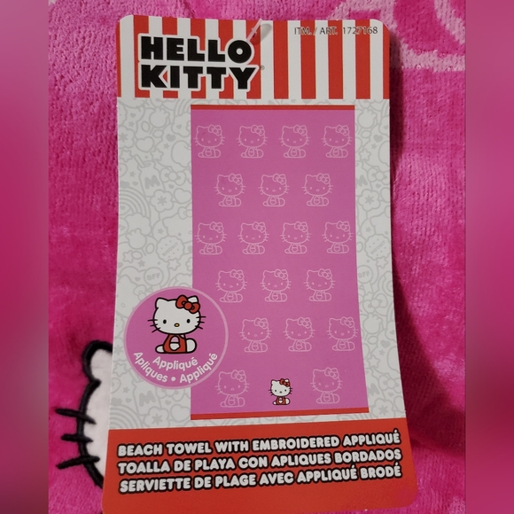 Hello Kitty Large Hot Pink Beach Towel - Picture 4 of 10